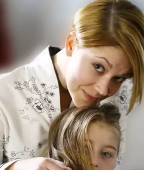 Закари левай дом большой мамочки 2. Как ласково называла няня маленького пушкина. Называется няня. Лорен коэн кукла. Приключения няни фильм 2016.