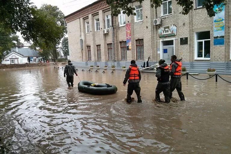 Город Хабаровск 2013 наводнение. Паводок. Наводнения в России. Паводки в России. Паводок ждем