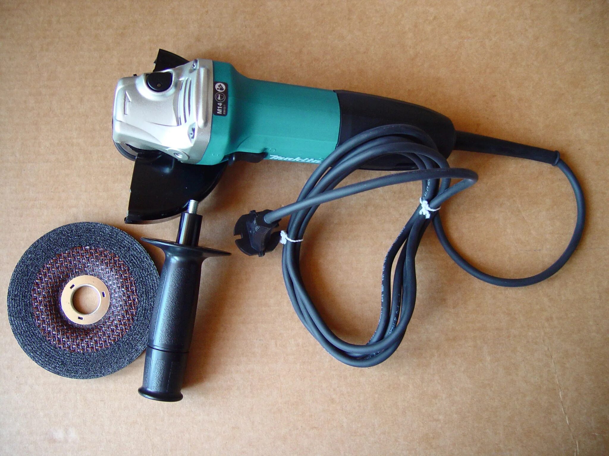 Болгарки ga5030. Makita ga5030k. УШМ (болгарка) Makita ga5030. Болгарка Макита 5030. Углошлифмашина Makita ga5030.