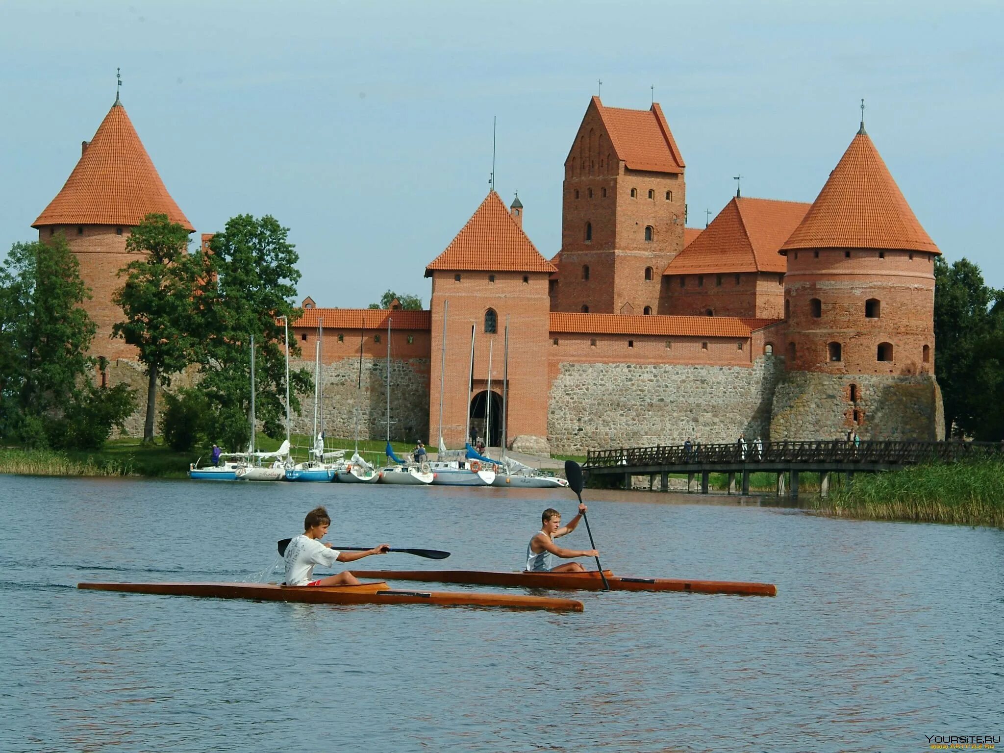 Тракайский замок. Тракайский замок Литва. Литва город Тракай замок. Trakai Литва Тракайский замок. Замок Тракай Тишкевич.