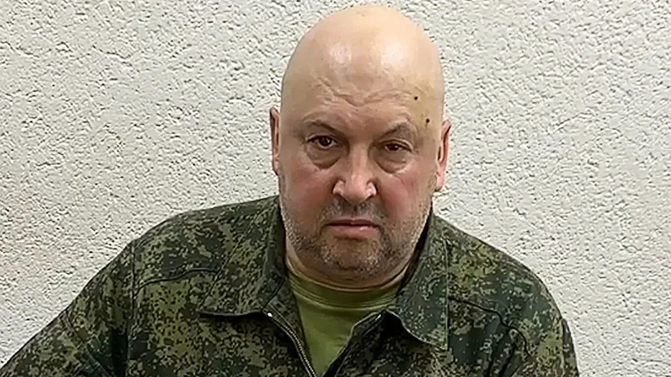 Где сейчас находится суровикин последние новости. Где сейчас находится суровикин последние новости