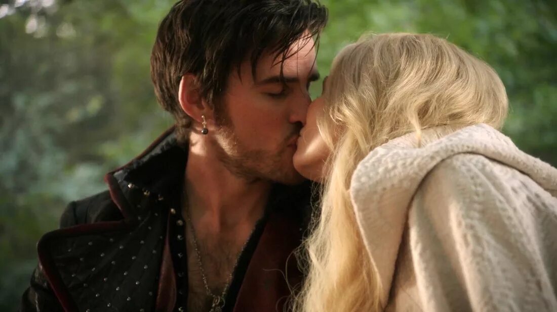 киллиан джонс и питер пэн. однажды в сказке питер пэн и крюк. фф однажды. однажды в сказке 2018. фф однажды.