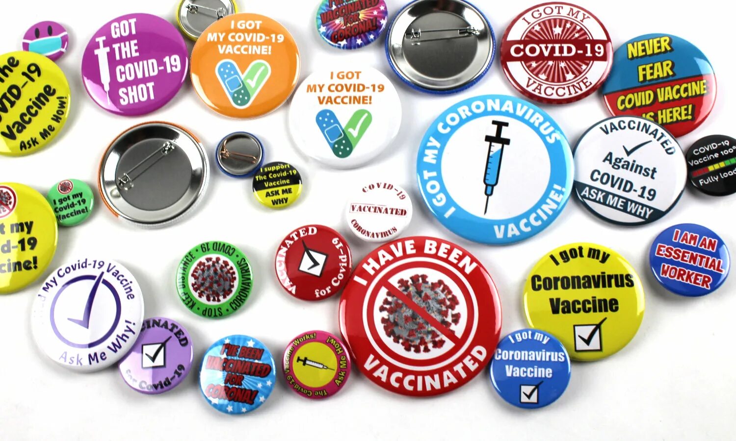 Button up перевод. Штука чтобы делать значки. pin button. pinback buttons. pins buttons.