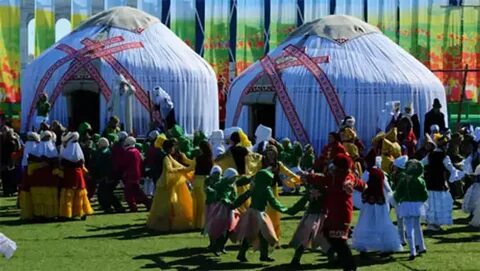 Киска ауырғаннан жылап жатыр