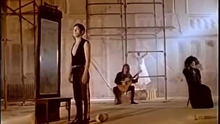 Сплин романс актеры клипа. Васильев сплин романс. Сплин романс клип. Романс клип. Романс клип.