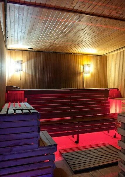 Гостиница алмаз минск сауна. Баня кольцово. Сауна на кольцова минск. Баня кольцово. Кольцова 48 сауна.