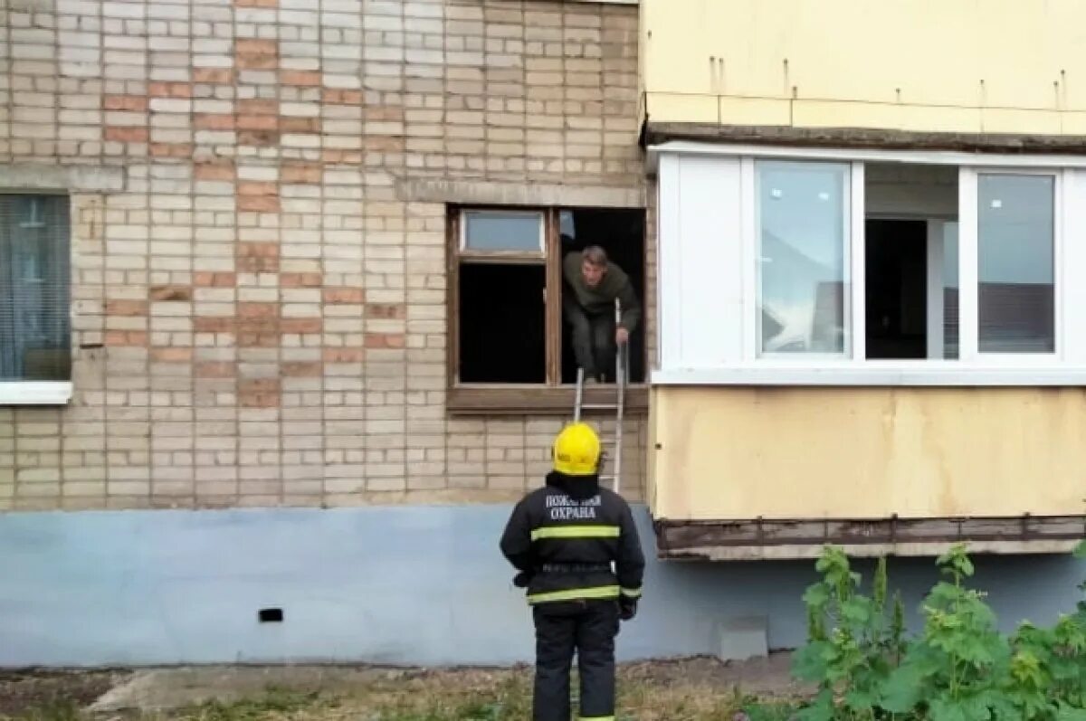 Взрыв в уфе сегодня. Взрыв газа в доме. Пятиэтажка фасад. Дом взорвался.