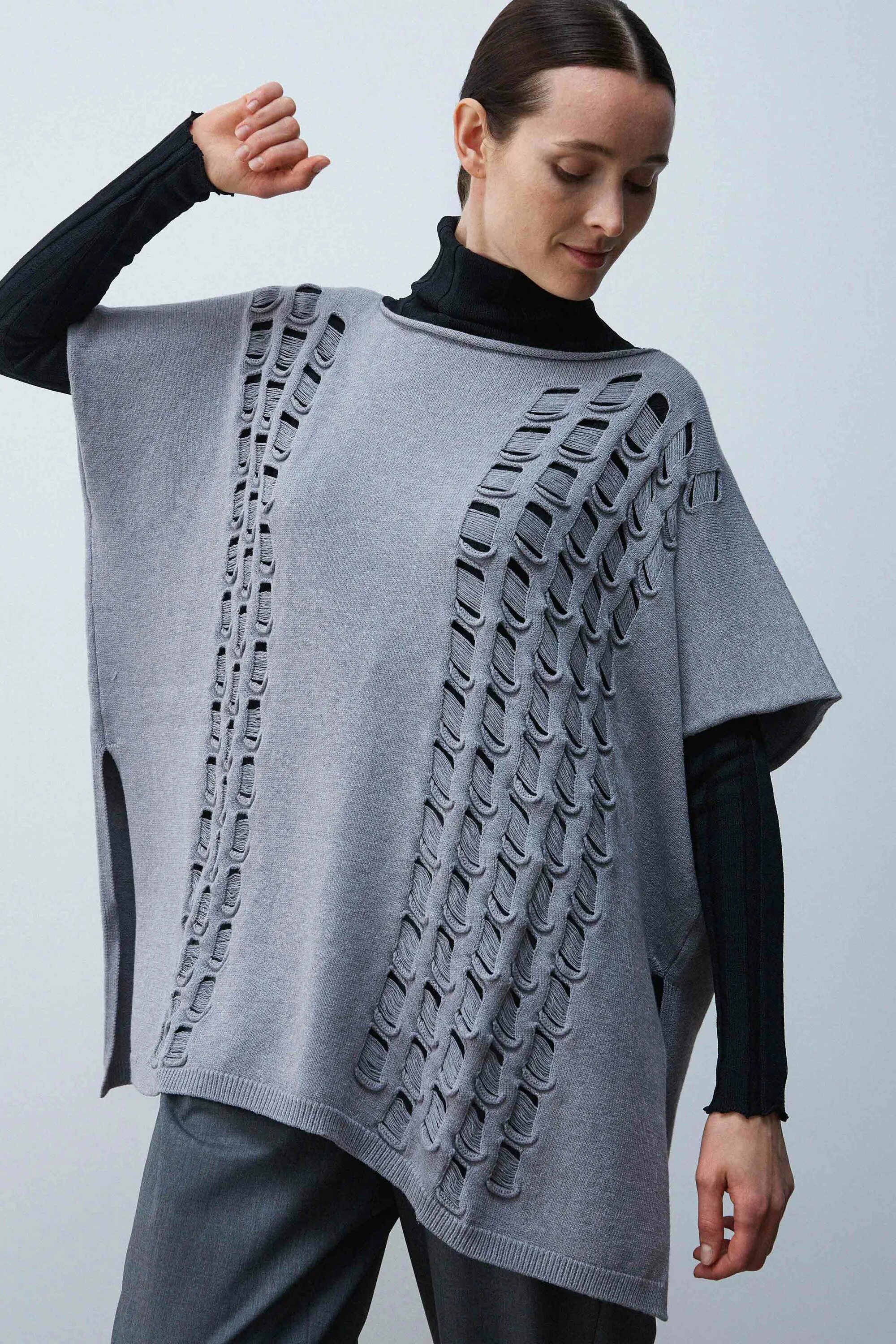 Свитер женский. Туника с ассиметричным низом. 173-174 платье. Туника с косами спицами. Вязаная туника с косами.