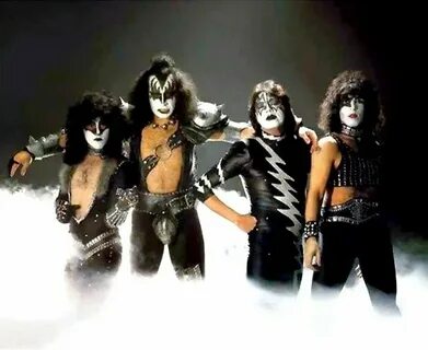 Kiss i слушать