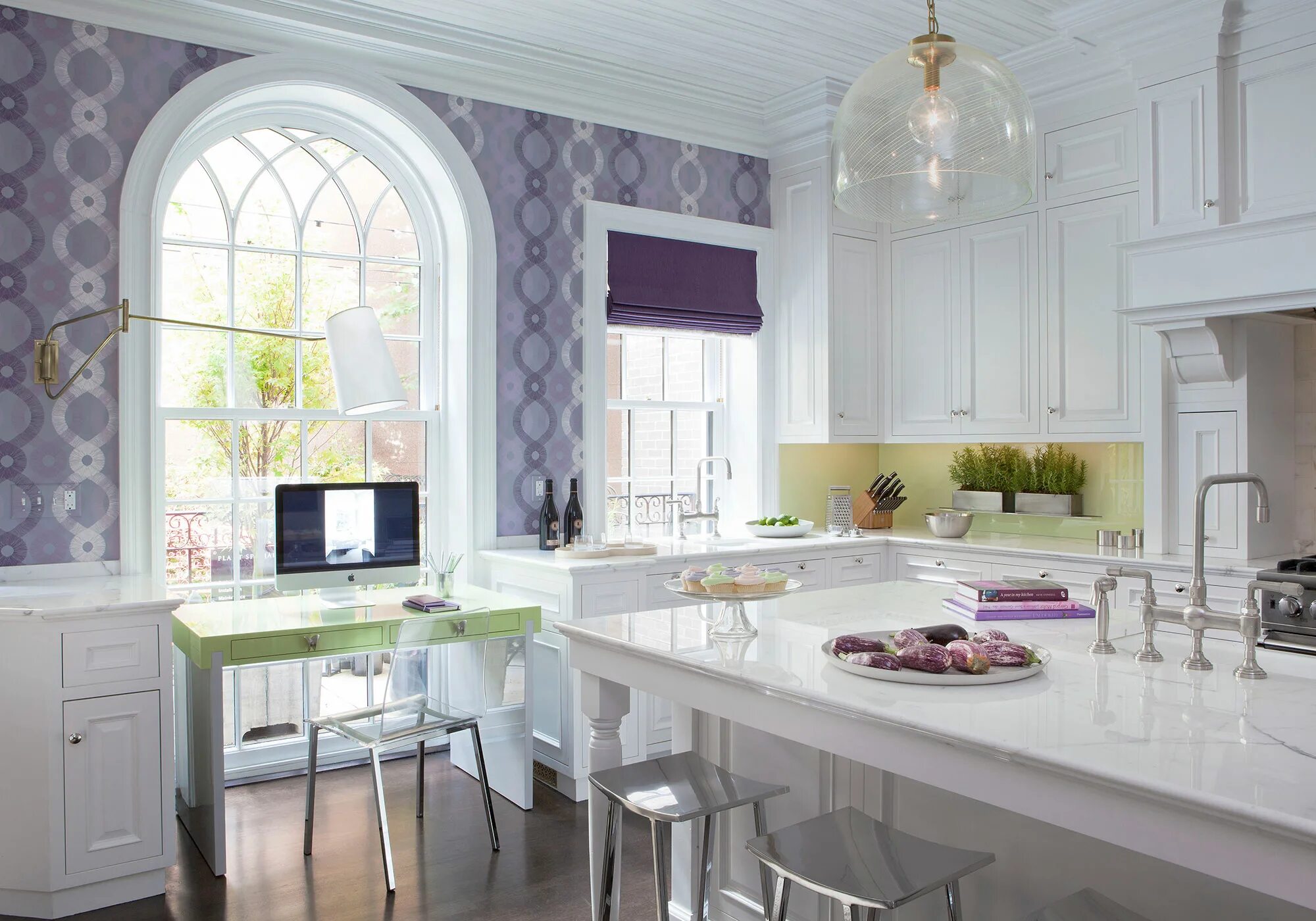 кухня в лавандовом цвете