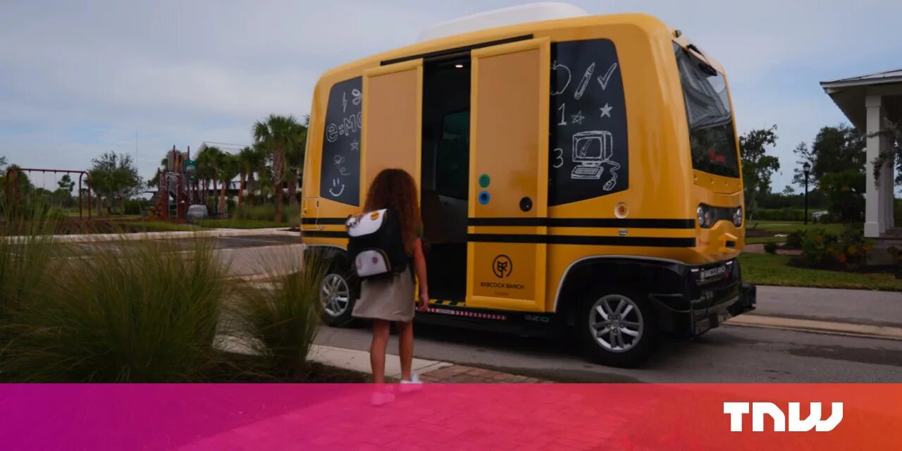 Автобус эйс. Электробус лиаз. Электробус лиаз сбоку. Bus tests. Беспилотный школьный автобус.