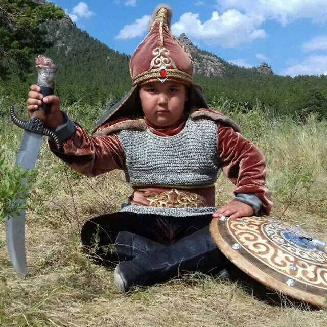 Казахский батыр Башкирский батыр. Казахи воины. Казахские богатыри. Казахские доспехи.