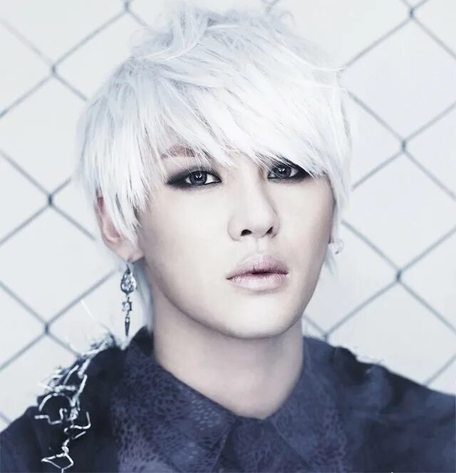 Xia h. Xia h