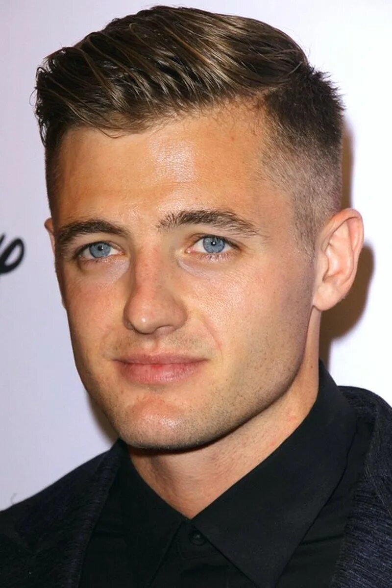 Прически для мужчин. Фейд канадка полубокс. Андеркат канадка бобрик. Детские стрижки. Квифф рокабилли.