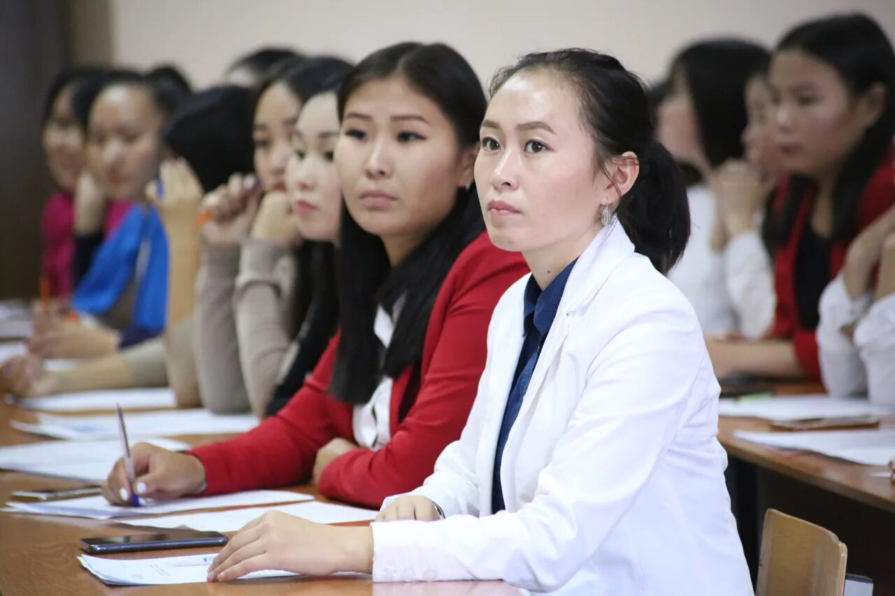 Кызыл. Филологический факультет тувгу. Тывгу кызыл. Институты в кызыле. Тгу кызыл.