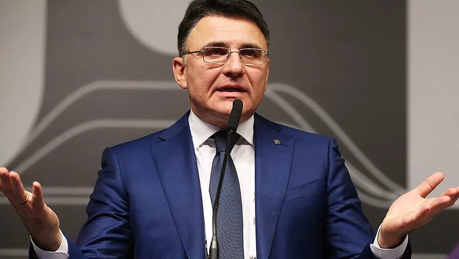 жаров александр александрович. директор роскомнадзора. руководитель роскомнадзора андрей юрьевич липов. глава роскомнадзора андрей липов. александра александровича (жаров.