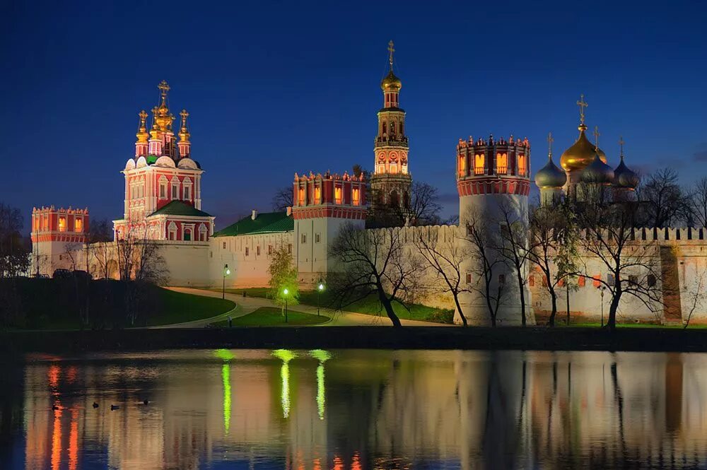 Москва основана на реке. Новодевичий богородице-смоленский монастырь. новодевичий монастырь в москве 1524. новодевичий монастырь москва в 1524 году. новодевичий монастырь экскурсии.