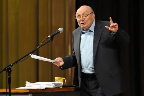 Выступление юмористов и сатириков. М. м. жванецкий. выступление жванецкого.