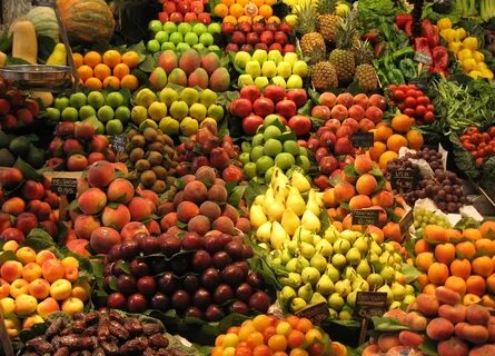Какие фрукты на рынке