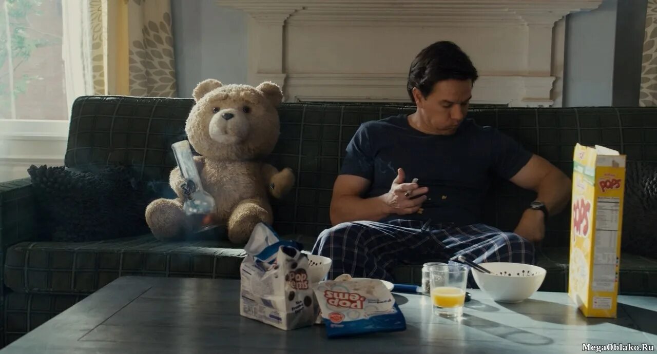 Ted is boring he does everything. Третий лишний  ted (2012).