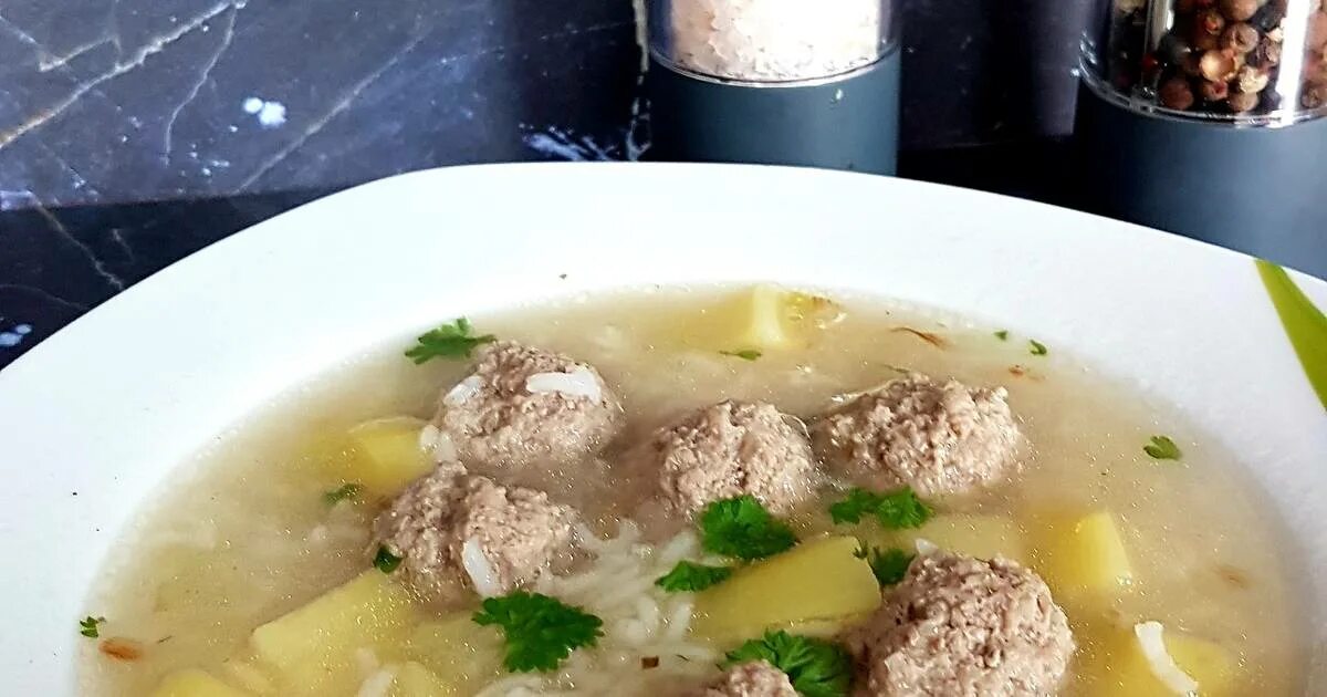 ишкемен шыд. суп с фрикадельками и клецками. суп с виноградными листьями. фрикадельки с клецками. ячневая крупа ячменная суп.