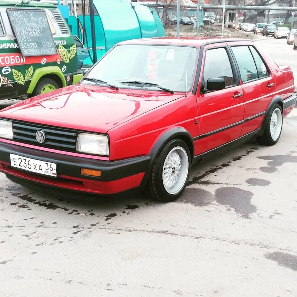 Фольксваген джетта 1990. Volkswagen jetta 1990 года. Volkswagen passat, 1990 с другим бампером. Фольксваген 1990 г. Фольксваген джетта 1990г.