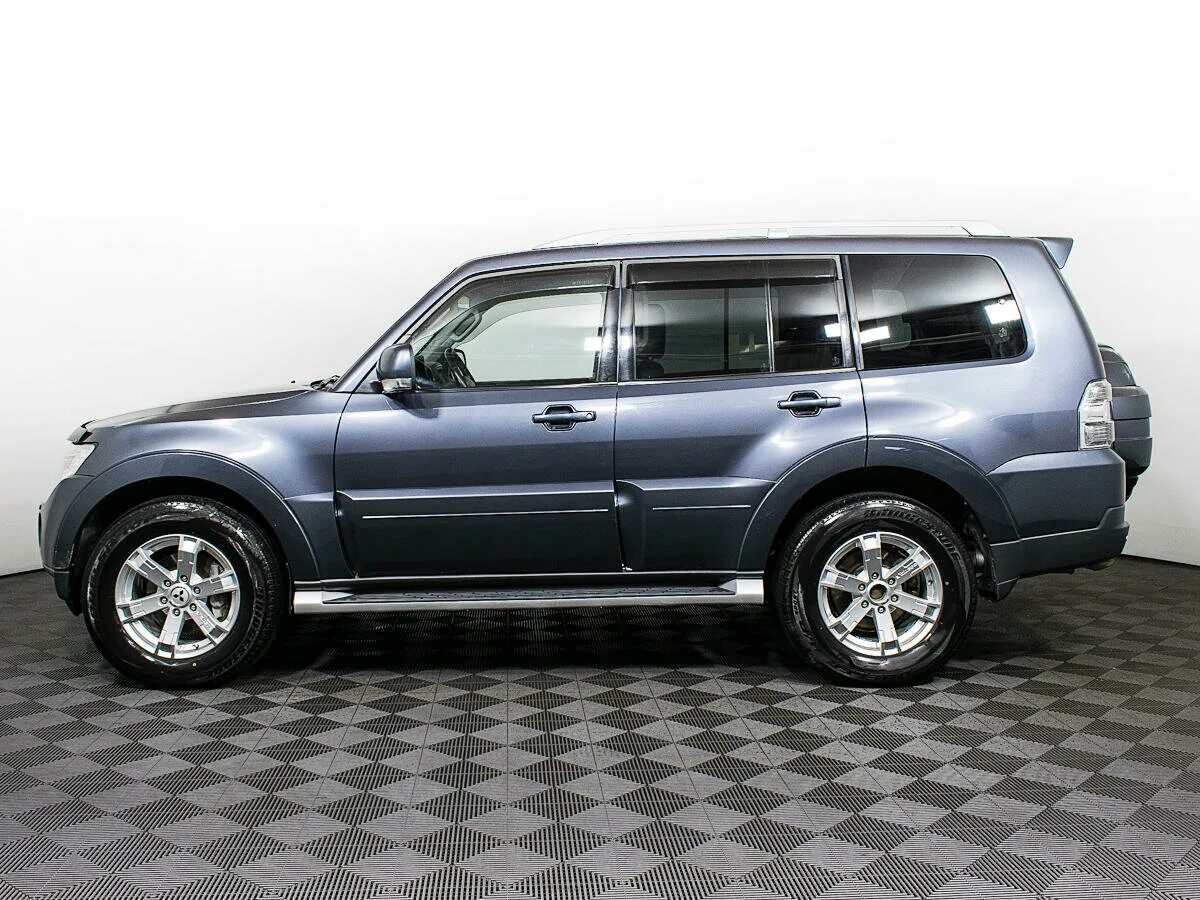 Mitsubishi pajero 2008 год. Митсубиси Паджеро 2008. Мицубиси Паджеро 4 3.8. Митсубиси Паджеро 4 серый. Pajero IV 3.8 GLS.