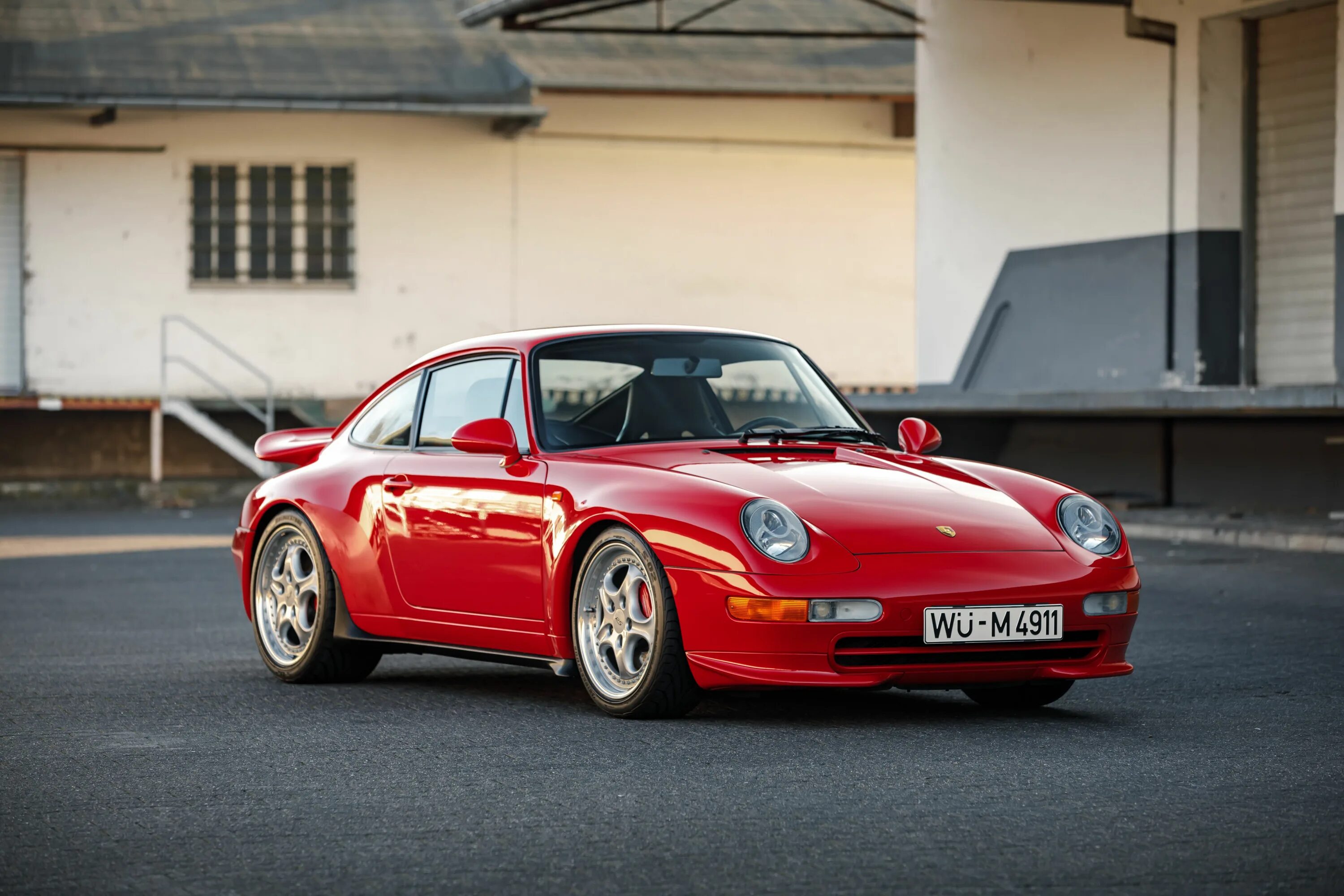 Porsche carrera rs. Porsche 993 Carrera. Porsche 911 993. Порше 911 Каррера 993. Porsche 993 Carrera RS.