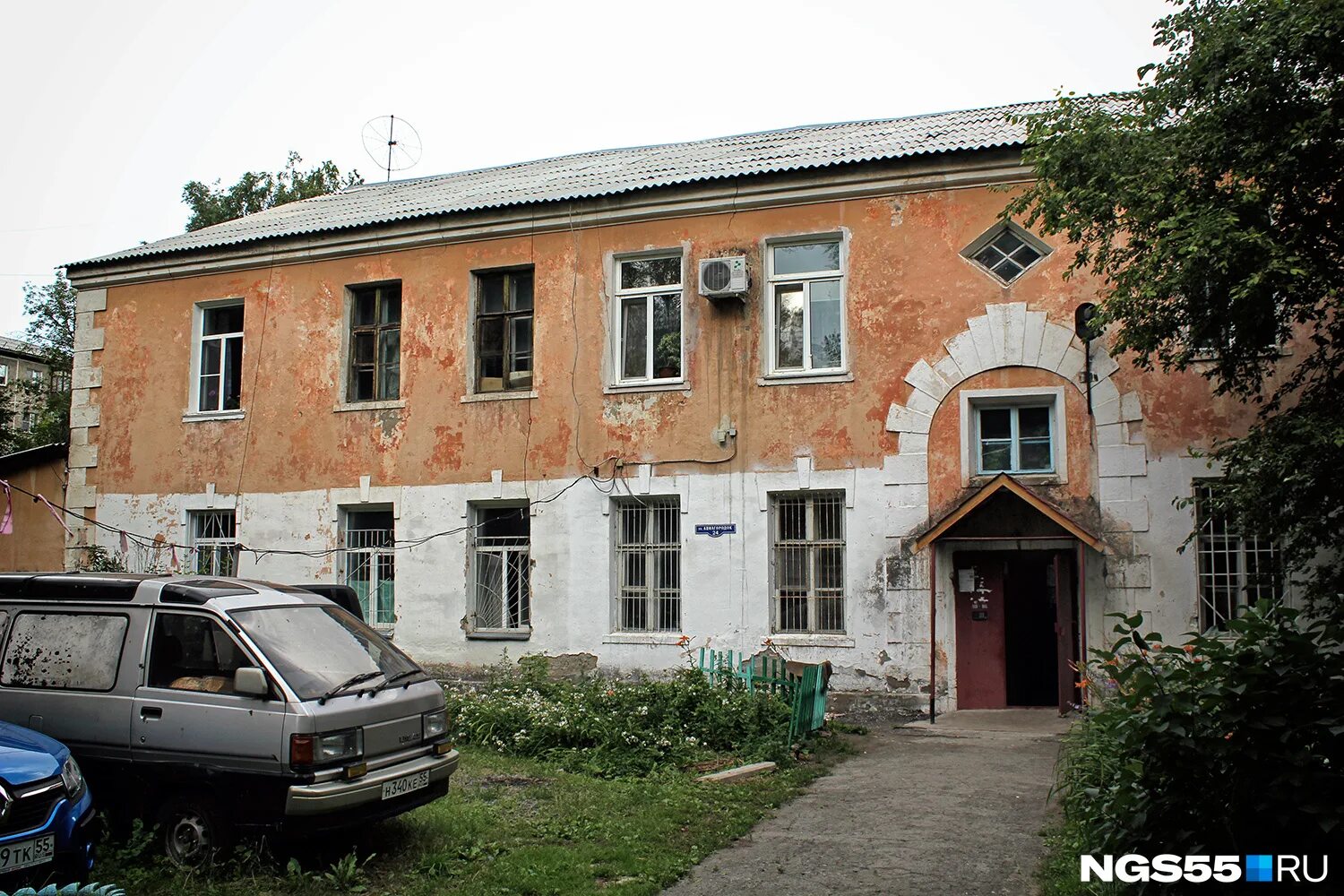 Вакансии омск старый кировск для женщин. Студия маникюра омск старый кировск новая студия. Омск старый кировск мельничная. Омск старый кировск мельничная. Салон маникюра омск старый кировск.