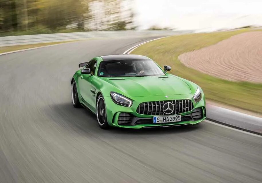 Мерседес амг гт 2016. Mercedes amg gts 2017. Mercedes gt 2017. Mercedes amg gt s c190. Amg gt 2017.