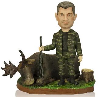 Фигурка охотника