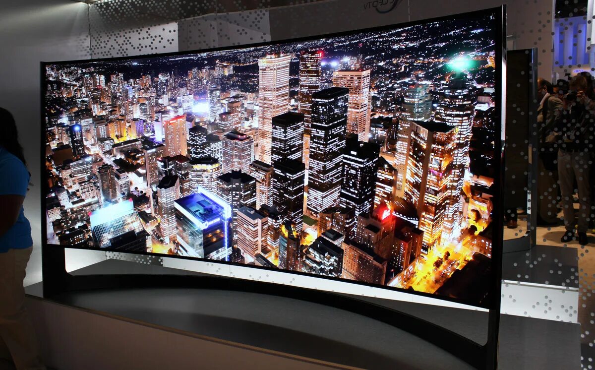Самый новейший телевизор. Телевизор Samsung 105 дюймов. Телевизор самсунг 105 диагональ. Самый дорогой телевизор Samsung. Самый большой телевизор.