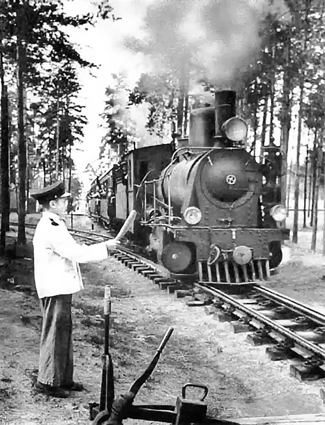 Детская железная дорога в Кратово 1937. Московская детская железная дорога в Кратово. Детская железная дорога в Кратово. Кратово детская железная. Московская железная дорога история