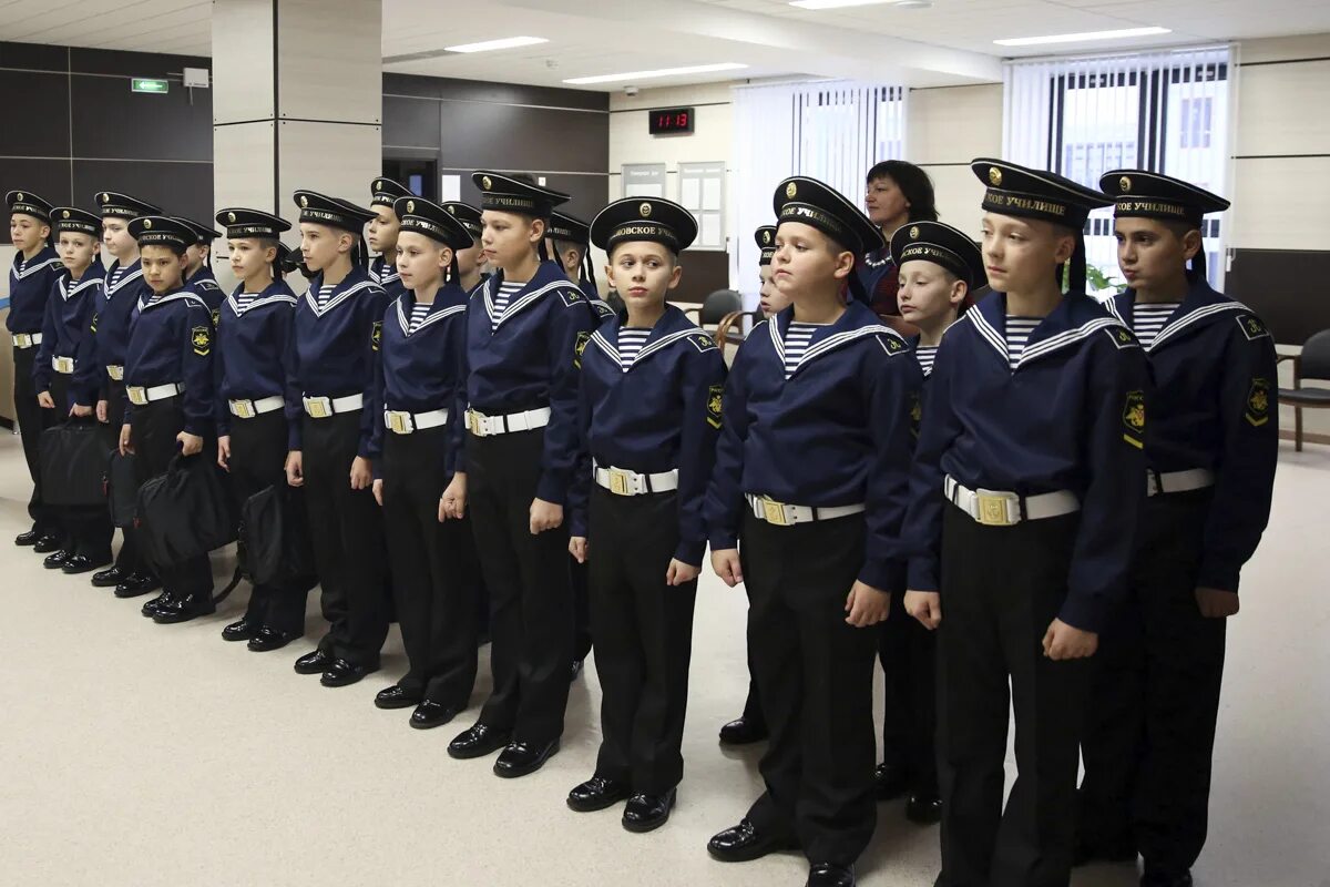 Мурманское нвму. Филиал нвму мурманск. Нахимовское военное училище мурманск. Нахимовское училище мурманск. Нахимовское военно-морское училище мурманск.
