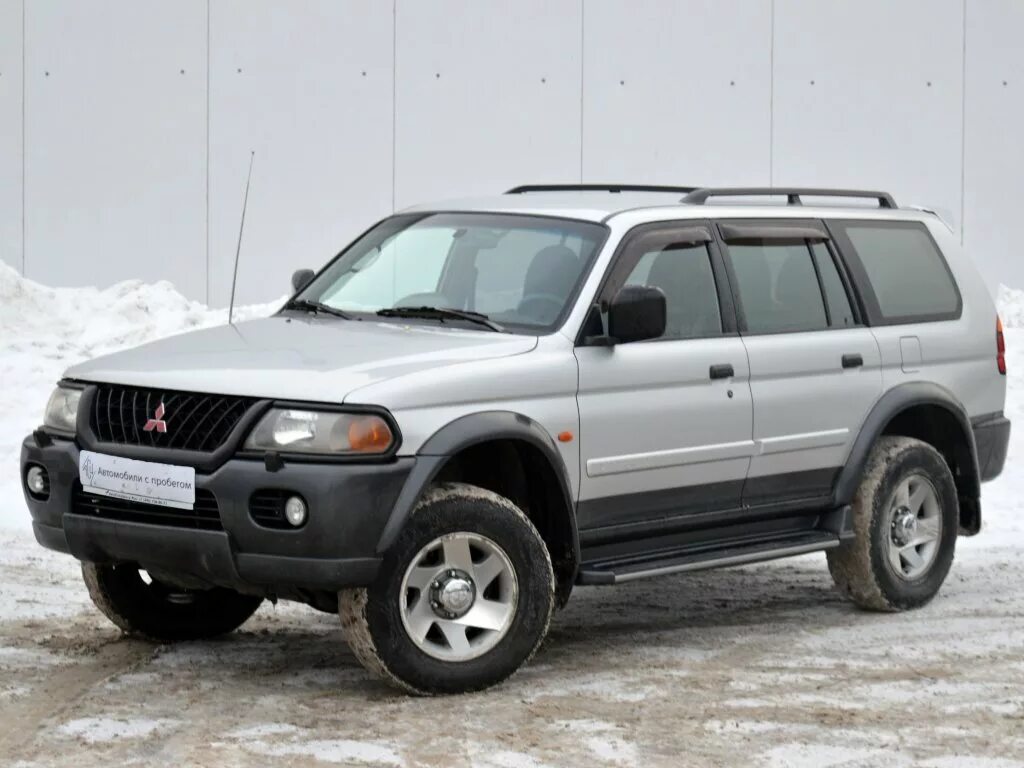 Паджеро спорт 1 цена. Mitsubishi Pajero Sport 2002. Митсубиши Паджеро спорт 2002. Mitsubishi Pajero Sport 2002 год. Митсубиси Паджеро спорт 2002г.