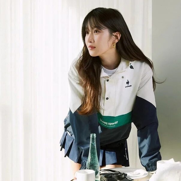 Мун га ён истинная красота. Мун га ен 2023. Мун га ен 2023. Фотосессия мун га ен для журнала dazed. Мун га ён 2021.