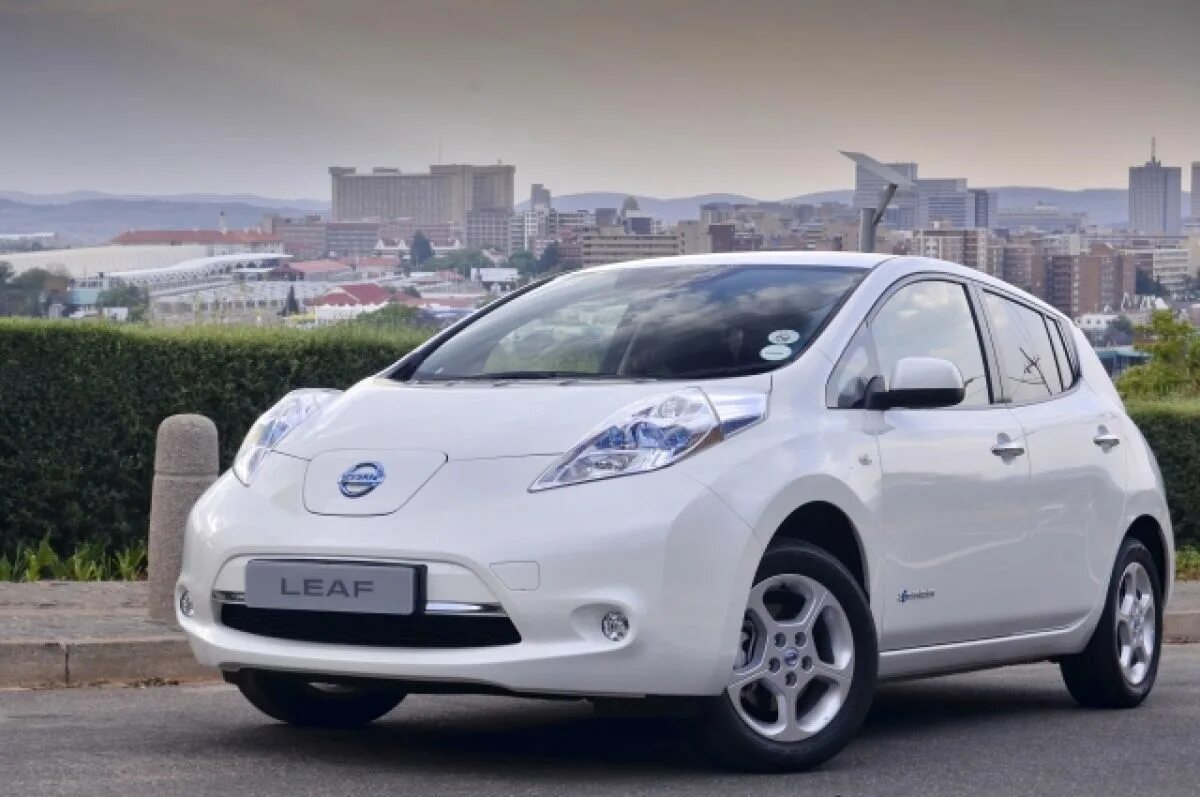 Ниссанчик. Nissan leaf электромобиль. Nissan leaf. Электрические автомобили отзывы. Электрические автомобили отзывы.