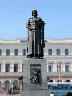 Памятник ярославу мудрому киев