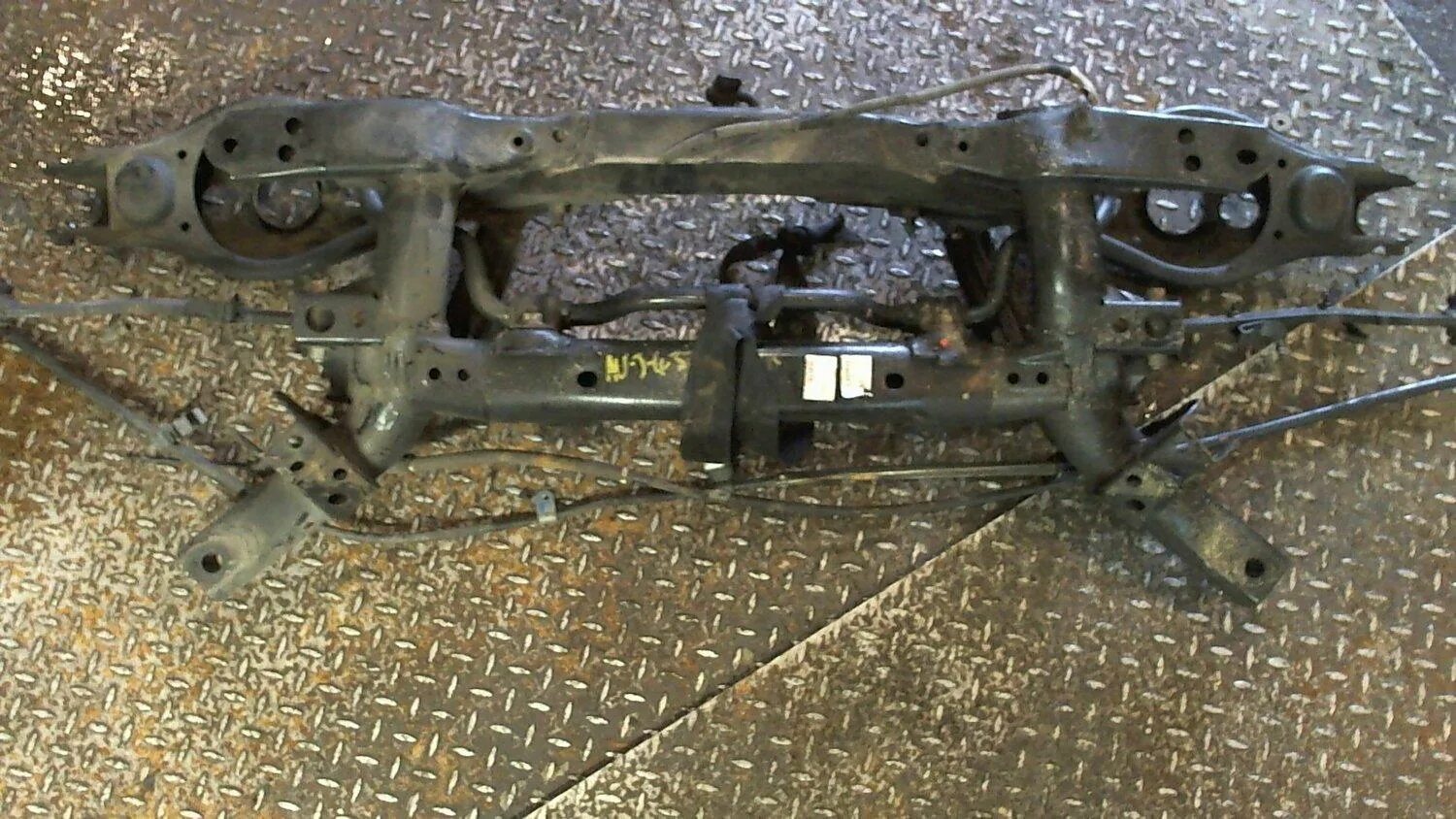 задняя балка тойота рав 4. балка рав 4. подрамник тойота рав 4. балка рав 4. задняя балка рав 4 2017.