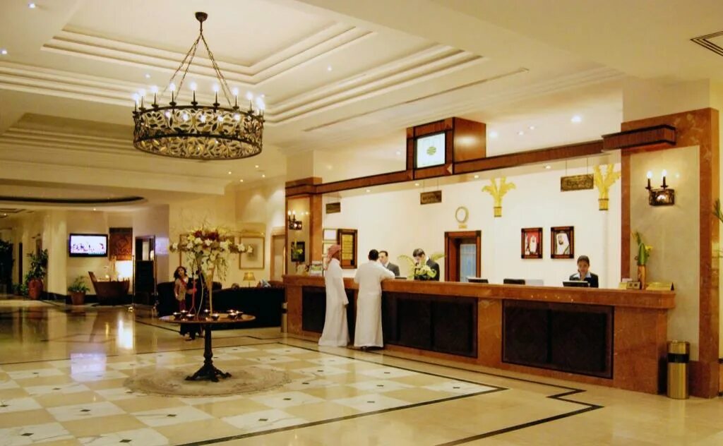 Холидей интернешнл. Holiday International Sharjah 4 Шарджа. Отель Holiday International Hotel Sharjah. Holiday International Sharjah 4 Шарджа фото отеля. Hotel Holiday International 4*.