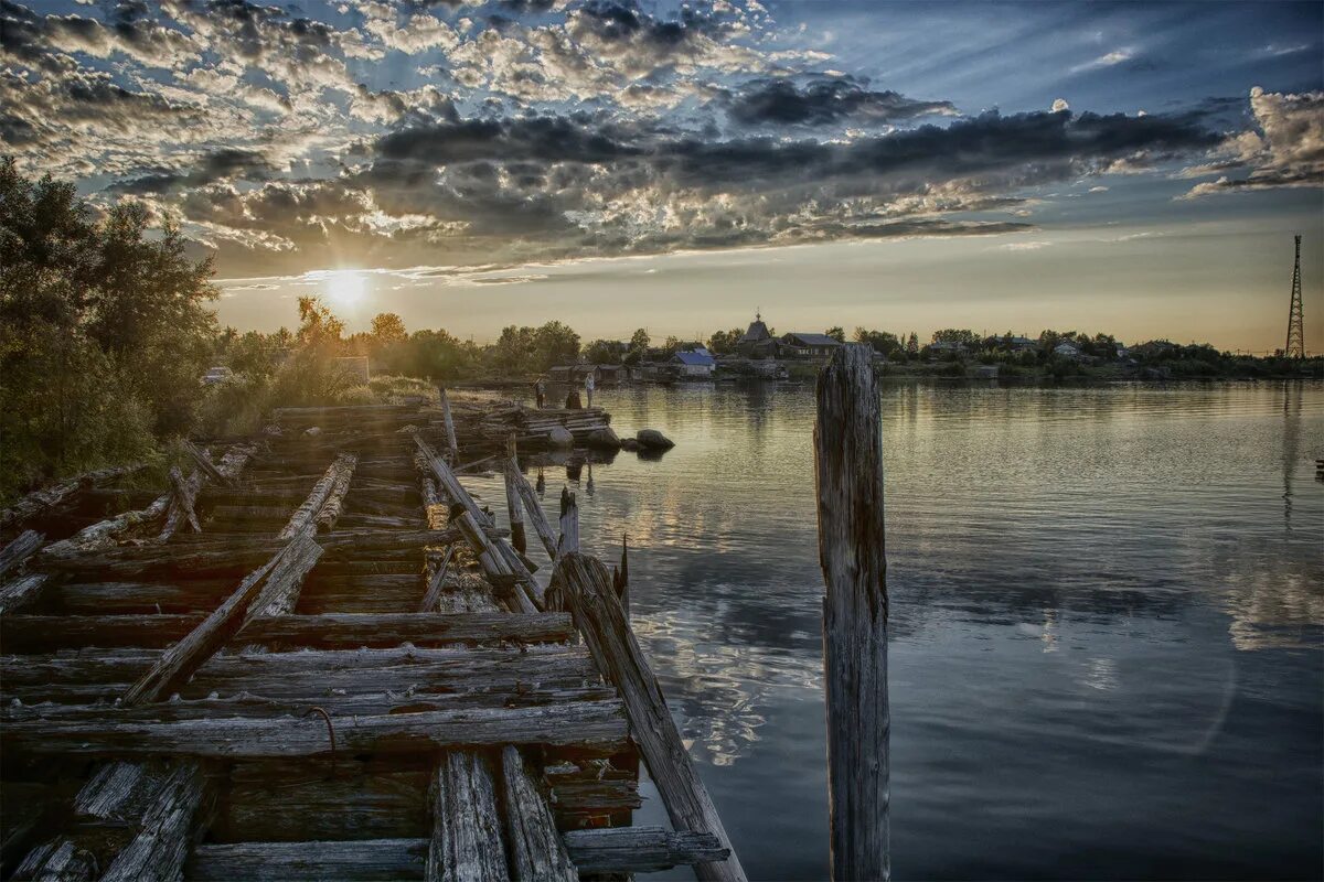 Кемь Карелия. Город Кемь Рабочеостровск. Кемь город. Город Кемь природа.