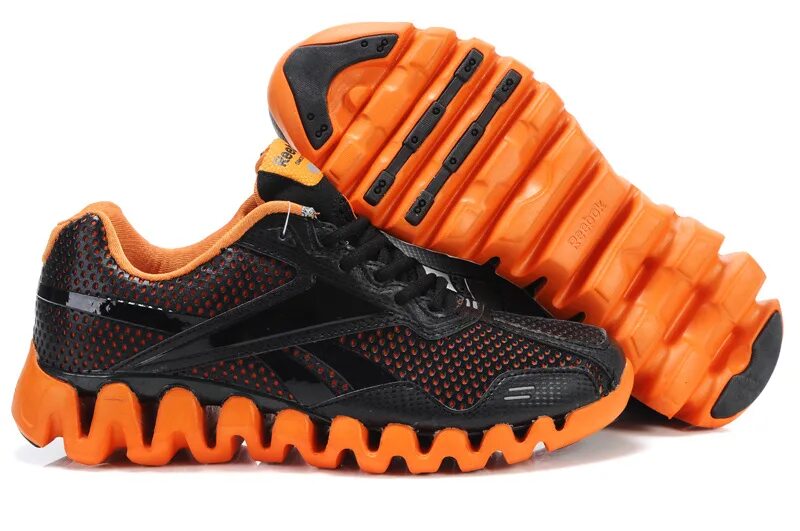 Кроссовки reebok realflex мужские. Аир макс найк зеленый оранжевый. Кроссовки найк 2023 женские оранжевые. Nike quest оранжевая подошва. Кроссовки nike оранжевые беговые мужские.