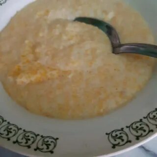 Каша с кукурузной крупы на молоке