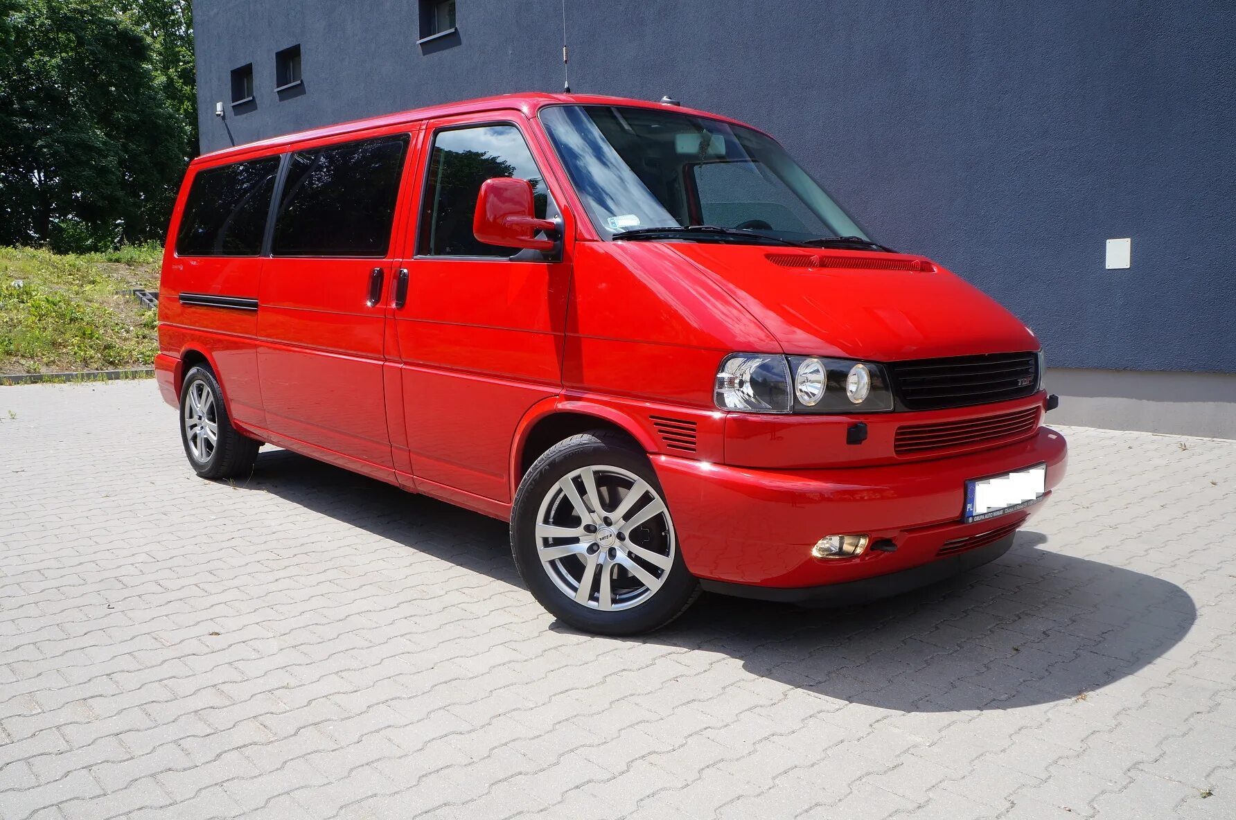 Продажа фольксваген т4. Фольксваген Caravelle т4. Volkswagen Caravelle t4 long. VW t4 Project ZWO. Т4 VW Каравелла.