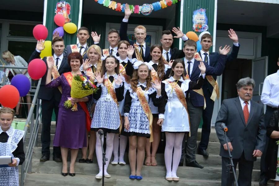 Большая елховка школа. Большая елховка школа. Большая елховка школа. Большеелховская школа фото. Большая елховка саранск.