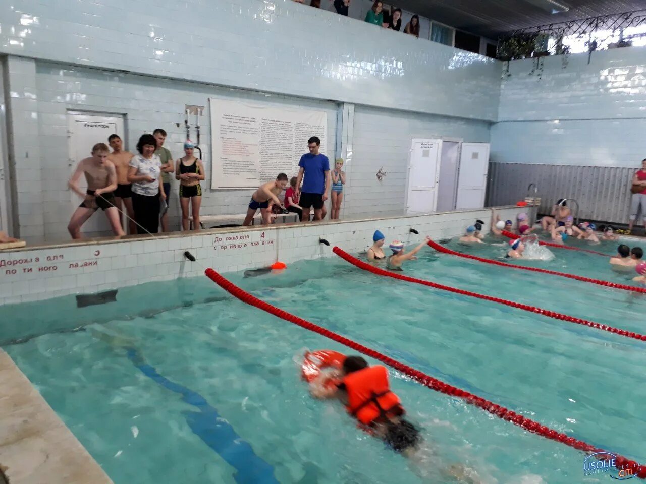 Бассейн атлант горно-алтайск. Нептун томск бассейн. Нептун бассейн усолье. Бассейн нептун усолье-сибирское. Нептун бассейн усолье.