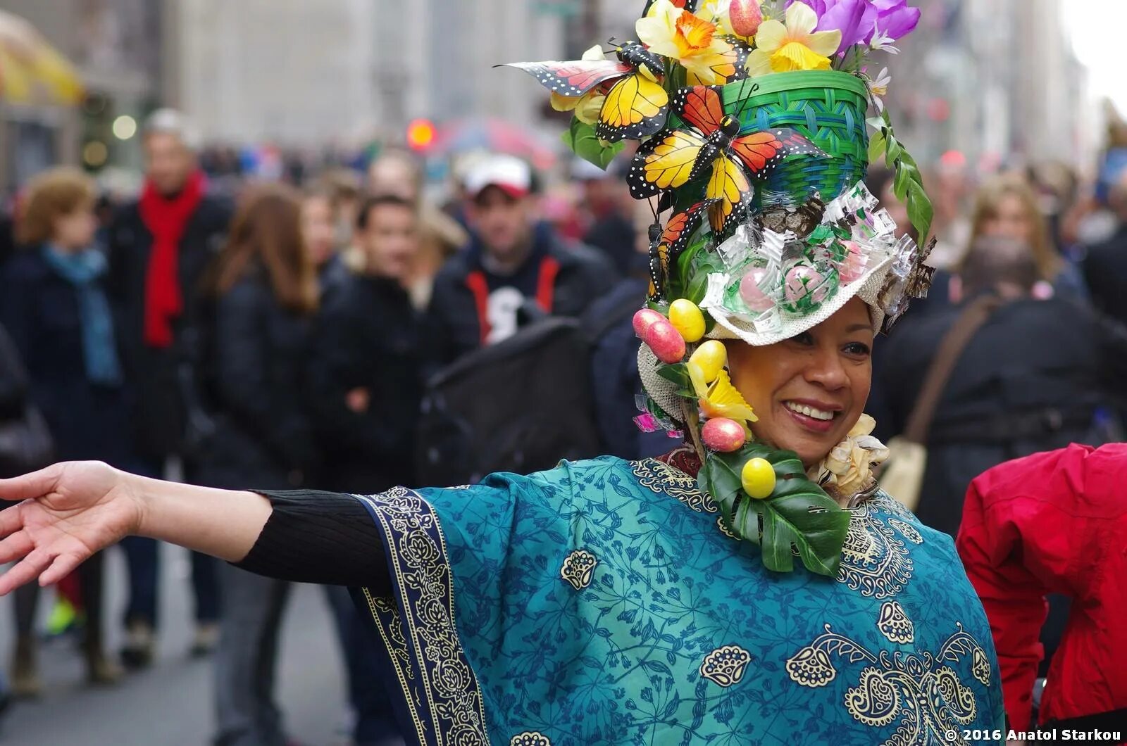 Парад шляпок в баттерси великобритания. Праздник шляп в детском саду. Парад шляп шляпа для мальчика. Парад шляпок. Парад шляп в нью-йорке.