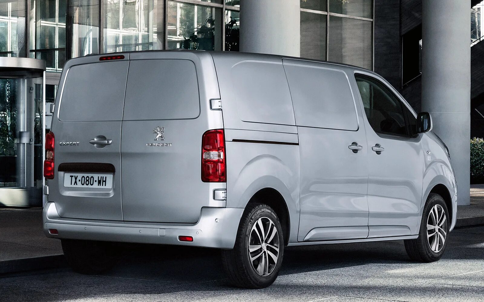 Peugeot expert 3. Peugeot expert 3. Peugeot expert 2016 panel van. Peugeot expert 2017. Peugeot expert traveller 2020.