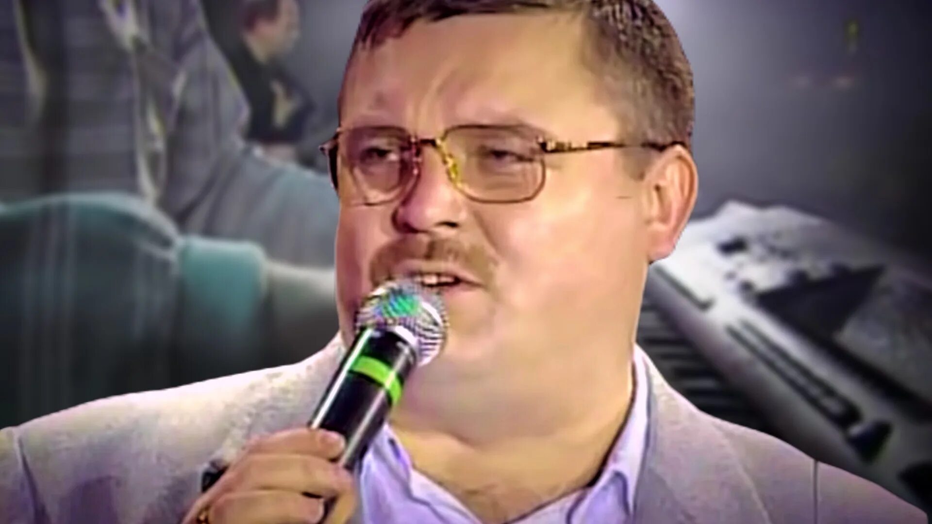 Красный круг с цифрой тест для глаз. Круга поставьте. Полный концерт михаила круга. Круг с красным контуром. Водочная клизма.