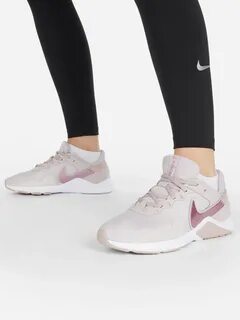 Кроссовки nike legend essential